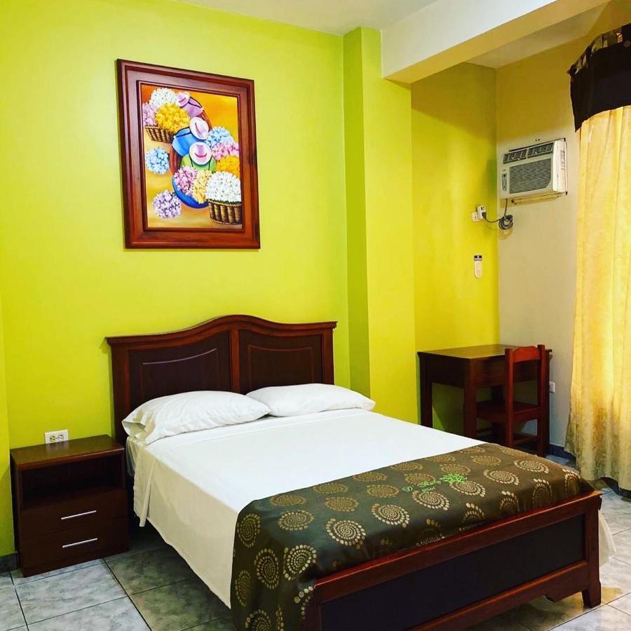 D' Ruiz Hotel Quevedo Esterno foto