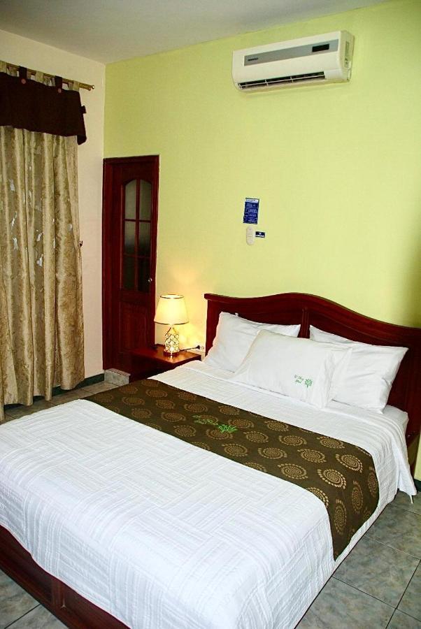 D' Ruiz Hotel Quevedo Esterno foto